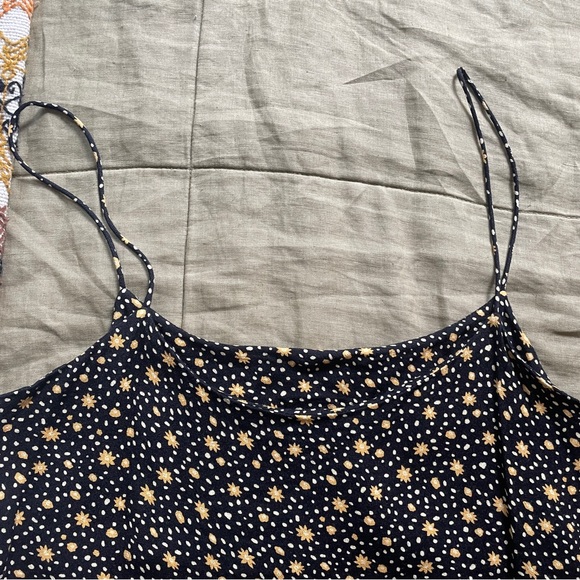 Reformation Atticus Top in Carolina - Picture 10 of 10